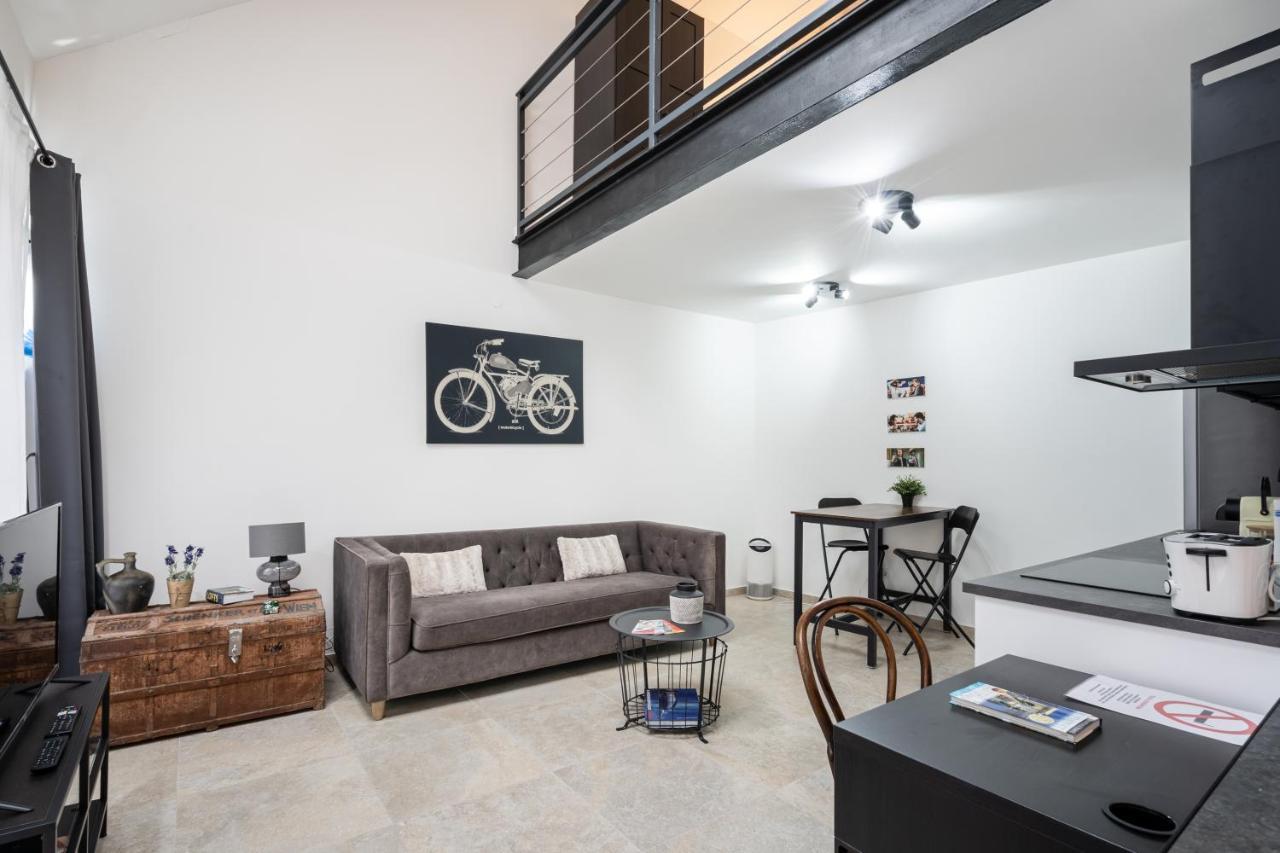 Studio Station With Gallery Budapest Ngoại thất bức ảnh